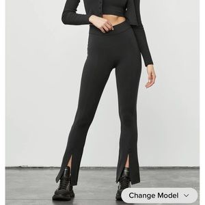 ALO Airbrush High Waist Flutter Legging